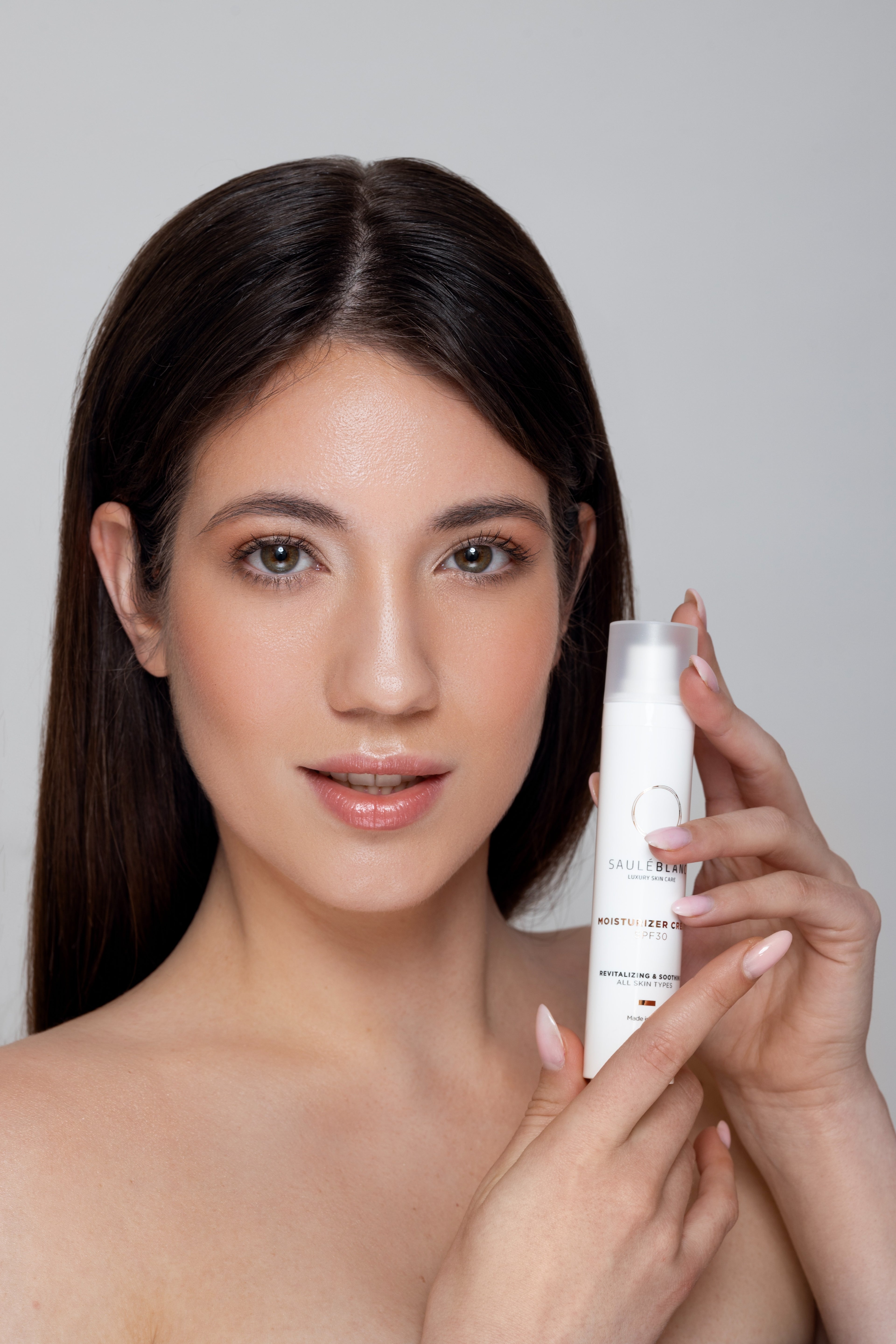 Moisturizer Cream SPF30.