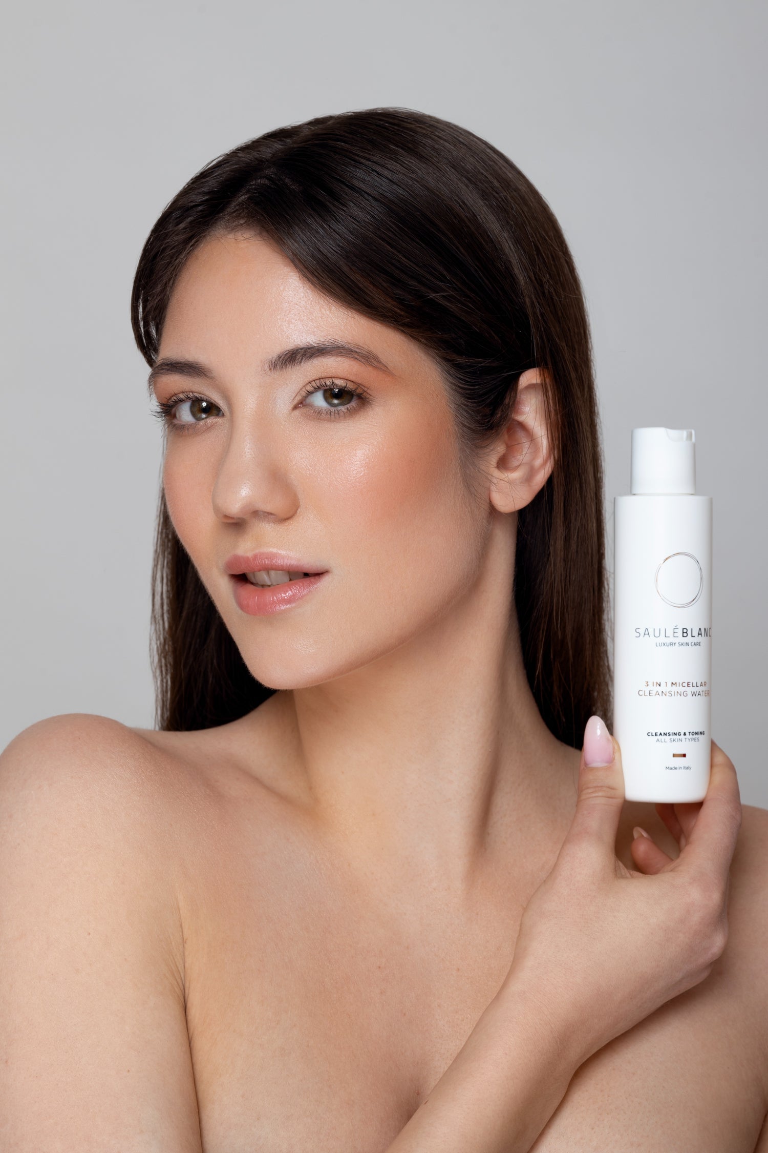 3 in 1 Micellar Cleansing Water.